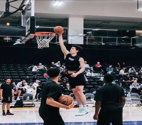 不急于一时！杨瀚森经纪人：首个NBA赛季挑战大，对下年充满信心
