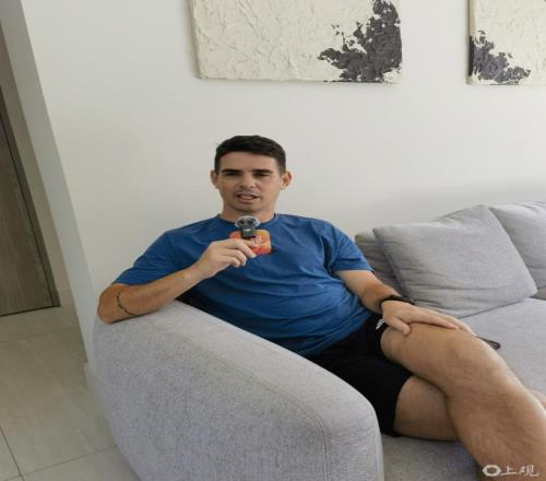海港有福了：前中超超级外援奥斯卡考虑重返上海滩+培养足球人才
