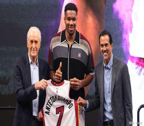 莱利坦诚交底！热火早已私下接触詹姆斯，如今只能静待最终决定