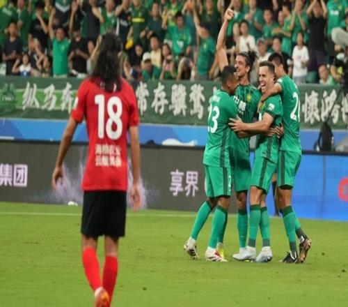 中超北京国安主场1比1战平辽宁铁人，国安连胜被终结