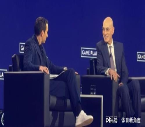 突发！詹姆斯不做决定肖华也催了，老詹或再打2年......
