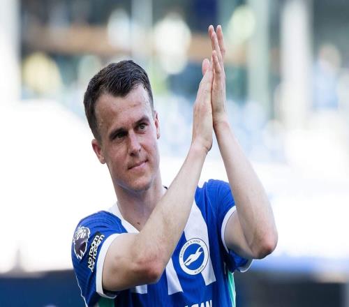 布莱顿15年功臣的31岁生日：无球可踢，在卡塔尔暴晒训练