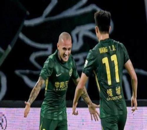 【中超】王钰栋破门迪马塔扳平铜梁龙1比1浙江队