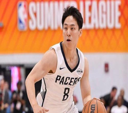 步行者大胜鹈鹕！日本河村勇辉单场12助攻创纪录5战三分13中1