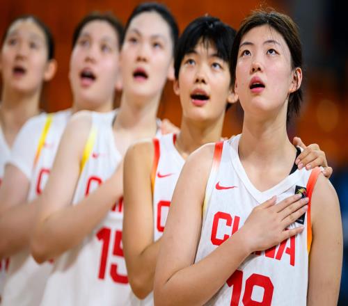 中国女篮2分险胜！李沅珊罚球绝杀斯洛文尼亚，李梦接班人，将与新西兰争世界杯第五名！