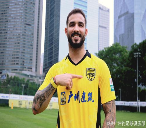 中甲半程：广州豹强势领跑，广西恒宸成黑马，宁波5连胜创纪录，亚泰拉响保级警报